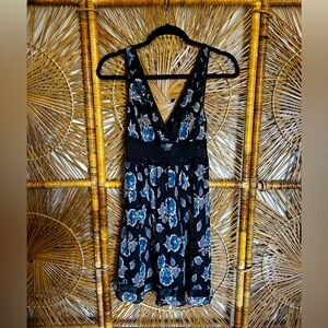 NWOT Victoria’s Secret Angels Slip dress. Size XS.